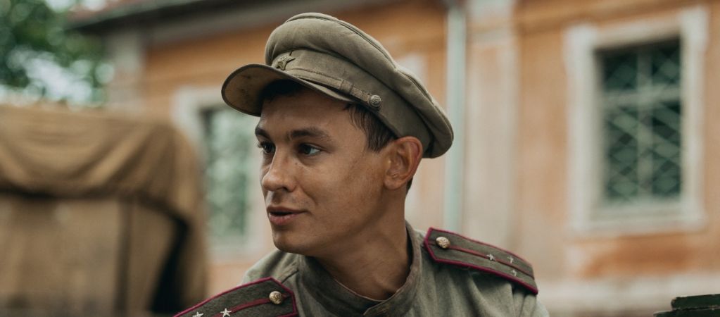 «Август» собрал более миллиарда рублей