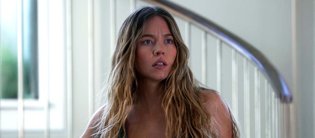 Сидни Суини исполнит главную роль в адаптации романа «Обычай страны» Сидни Суини исполнит главную роль в адаптации романа «Обычай страны»