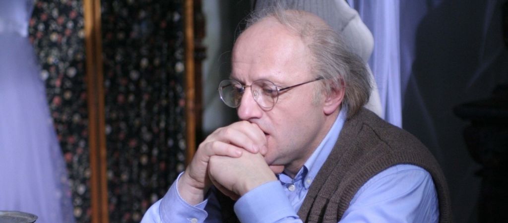 полторы комнаты или сентиментальное путешествие на родину. Смотреть фото полторы комнаты или сентиментальное путешествие на родину. Смотреть картинку полторы комнаты или сентиментальное путешествие на родину. Картинка про полторы комнаты или сентиментальное путешествие на родину. Фото полторы комнаты или сентиментальное путешествие на родину