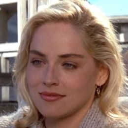 Кэтрин Трамэлл 79