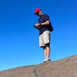 Денис Максимов