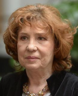 Елена Камбурова
