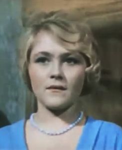 Анна Обручева