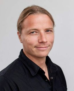Джон Ивер Хелгакер