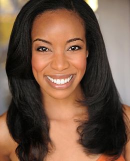 Адена ДеСуза