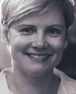 Анна Голикова