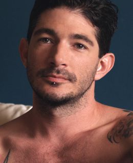 Фрэнки Валенти