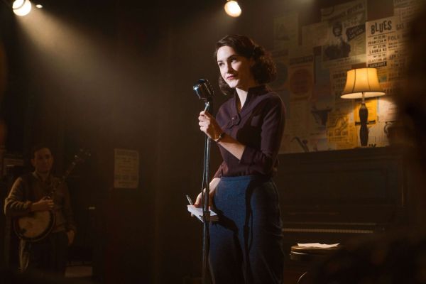 До встречи в Gaslight — кафе, где пел Льюин Дэвис, шутила миссис Мейзел и вопил Аллен Гинзберг