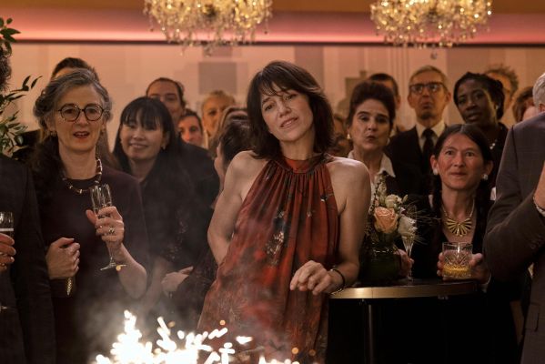 Рецензия на сериал «Этуаль»: па и панчи в изящной комедии о закулисье балета 