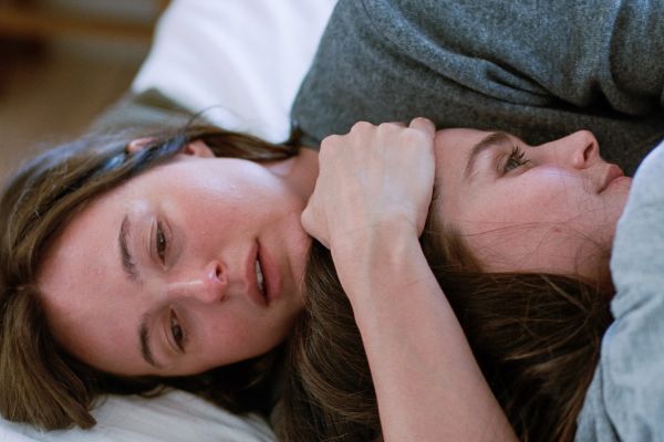 Канны-2025: рецензия на фильм «Сентиментальная ценность» — папины дочки Йоакима Триера