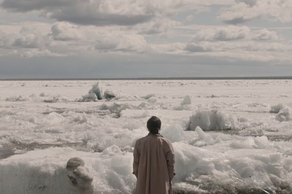 Рецензия на фильм «Белый пароход»: старые песни в фестивальном кино из Якутии 