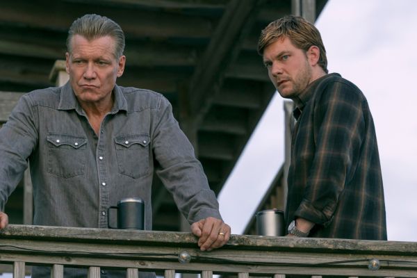 Где родился, там и пригодился: рецензия на сериал «Хейвенпорт» от создателя «Бухты Доусона» и «Дневников вампира»