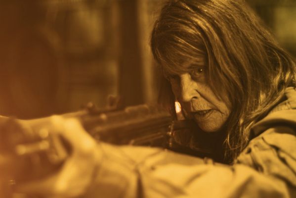 Рецензия на фильм «Хищник: Миссия "Осирис"» — космический шутер с Линдой Гамильтон