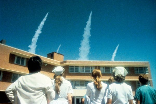  Что посмотреть? Владимир Ростовский советует «На следующий день» — реалистичный триллер о ядерной войне 