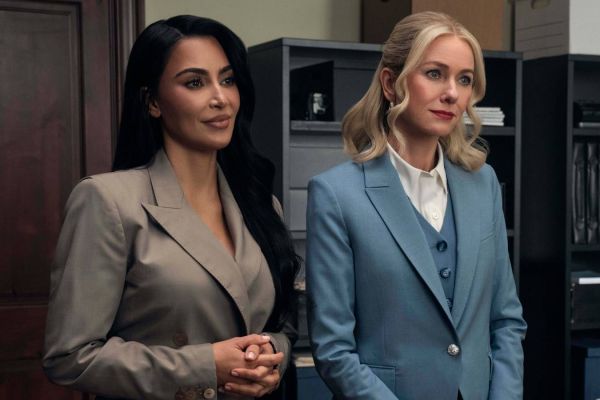 Гёрлбосс последних времен: рецензия на сериал «Всё честно» с Ким Кардашьян