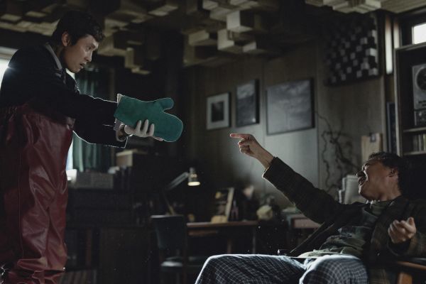 Рецензия на фильм «Метод исключения» – мрачную трагикомедию отчаяния от режиссера «Олдбоя»