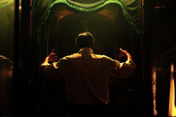 12 лучших фантастических фильмов 2025 года