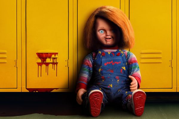 Рецензия на сериал «Чаки» — возвращение знаменитой куклы-убийцы, наносящей удар по зумерам