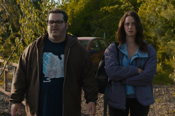 Труп за трупом: рецензия на фильм «Дело семейное»
