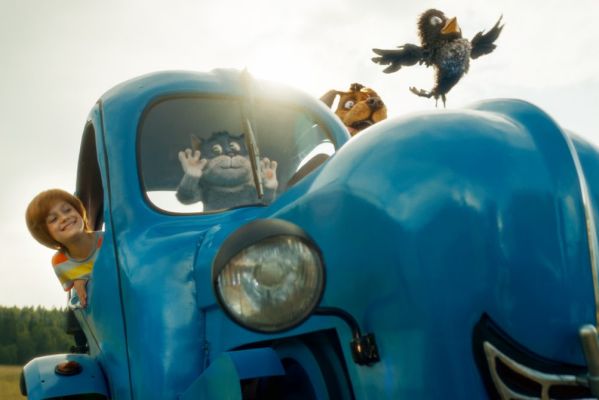 Дядя Фёдор, Матроскин и Шарик в руках Сарика Андреасяна: рецензия на фильм «Простоквашино»