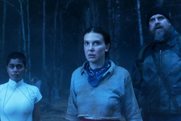 Фанаты ведут расследование: неужели из новых серий «Очень странных дел» Netflix вырезали целые линии и ключевые сцены? 