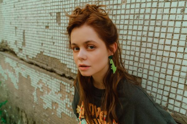 «Встать на ноги» и еще 7 ролей, за которые мы полюбили Милу Ершову