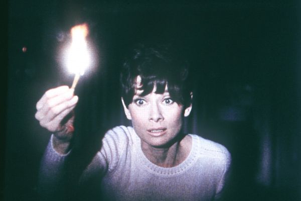 Что посмотреть? Яна Телова советует «Дождись темноты» — единственный фильм ужасов в карьере Одри Хепберн