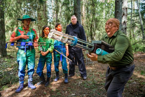 Рецензия на сериал «Мотай»: у нас есть «Киностудия» дома! 