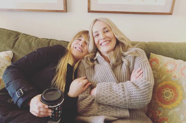 Мать и дочь