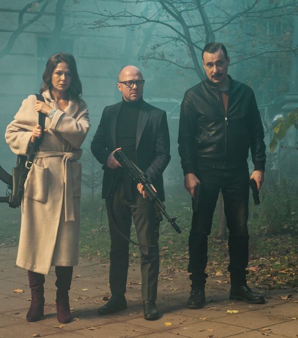 Сериалы похожие на извне список