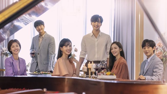 https://www.film.ru/sites/default/files/styles/epsa_685x385/public/trailers_frame/beuramseureul-joahaseyo.jpg
