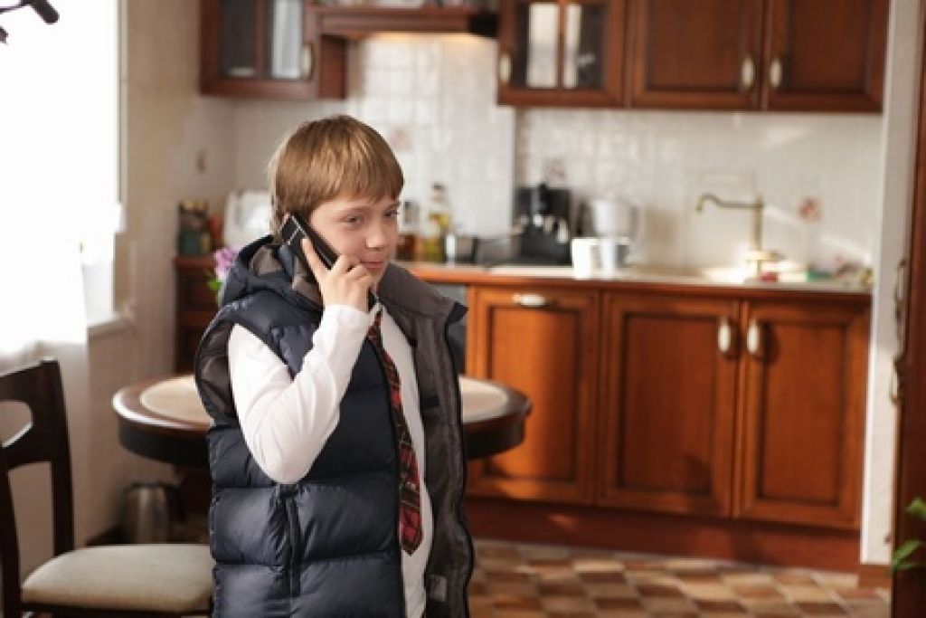 закроют школы 2012. павел прилучный сериал школа. закрытая школа сериал.