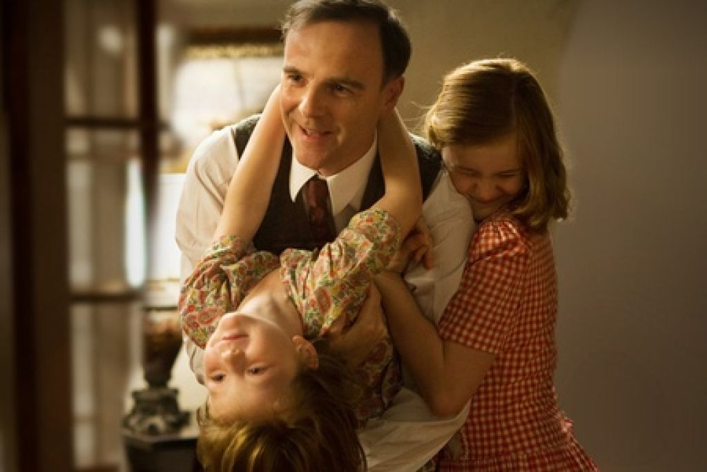 Милдред Пирс (сериал, 2011, 1 сезон) — Фильм.ру