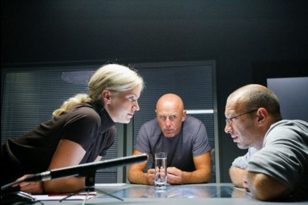 Одинокий остров