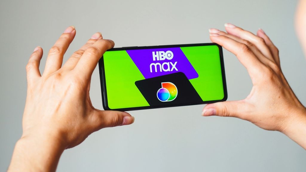 Руководство Warner Bros. приостановило слияние HBO Max и Discovery+