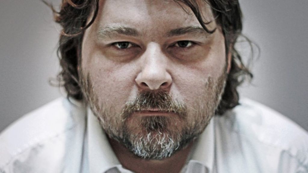 Режиссер «Высотки» готовит сериал про зомби-пенсионеров
 