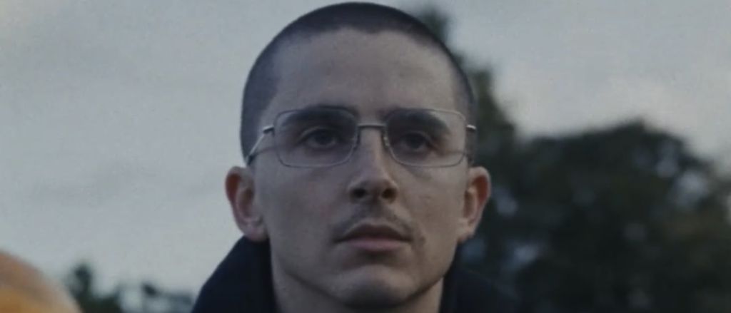 Тимоти Шаламе побрился налысо