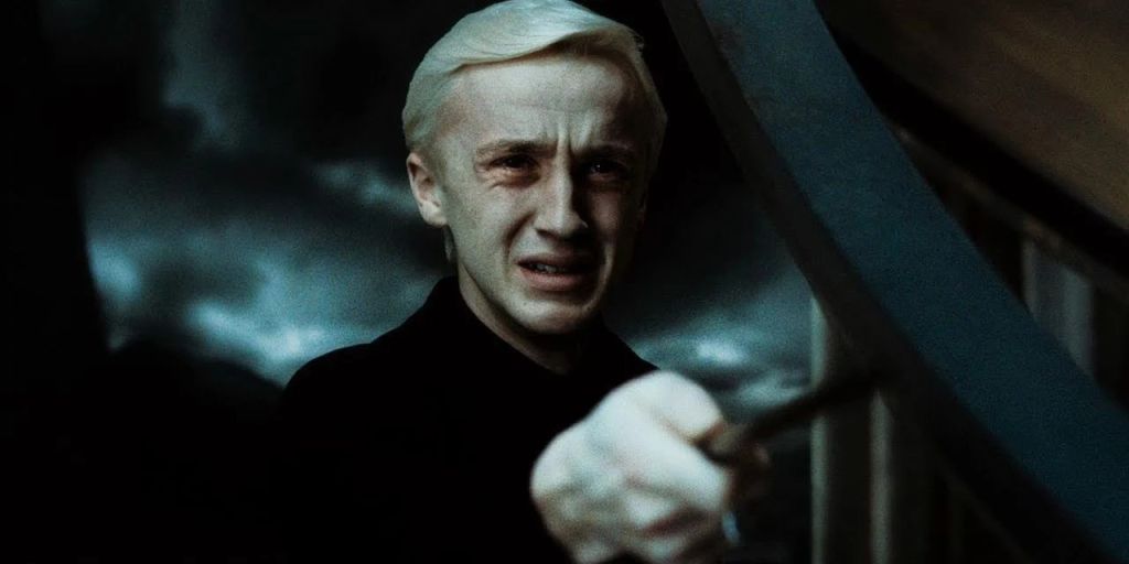 Том Фелтон рассказал об «озере слёз» на съёмках спецэпизода «Гарри Поттера»  