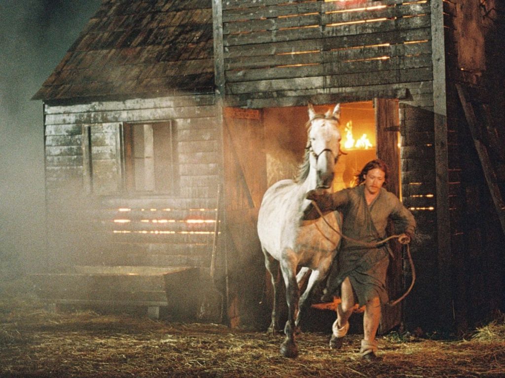 Исчезнувший рай: рецензия на фильм «Жатва» с Калебом Лэндри Джонсом