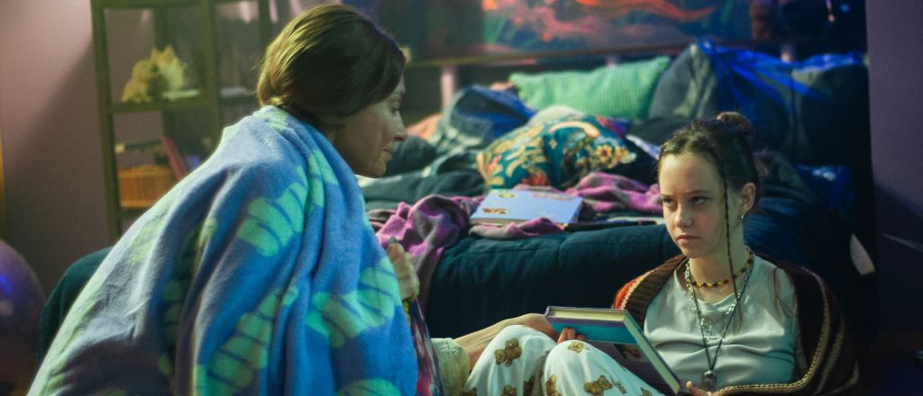 Okko выпустил трейлер подросткового сериала «Что-то положительное»