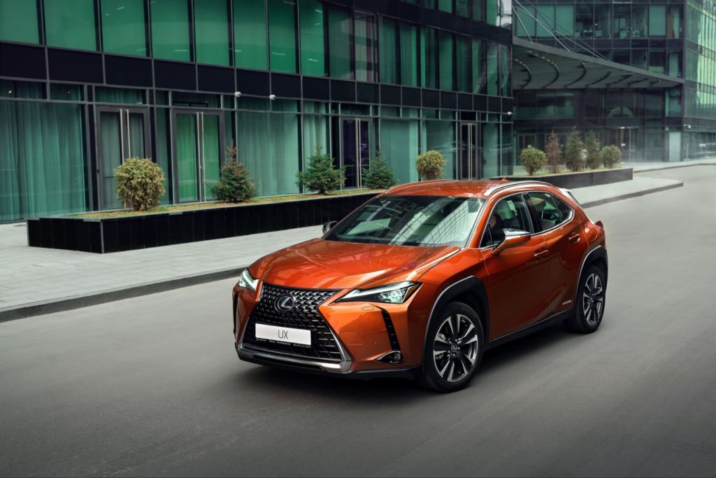 Lexus изменит жизнь пользователей соцсетей за 21 день
	
		 