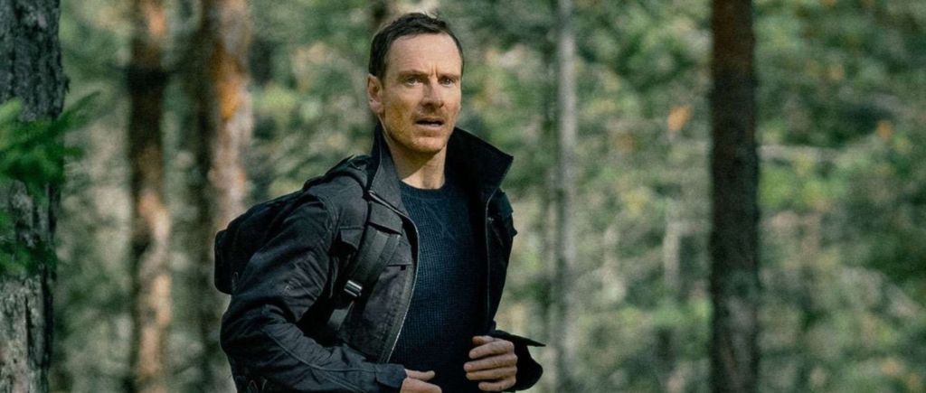Вышел новый трейлер сериала «Агентство» с Майклом Фассбендером