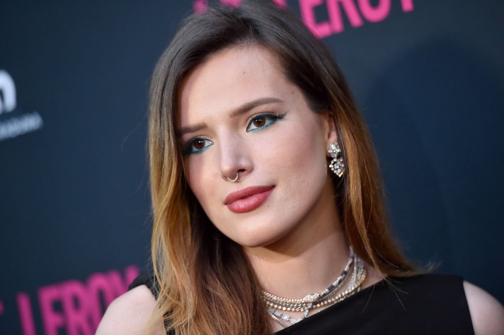 Бывшая звезда канала Disney получила премию Pornhub за режиссерский дебют