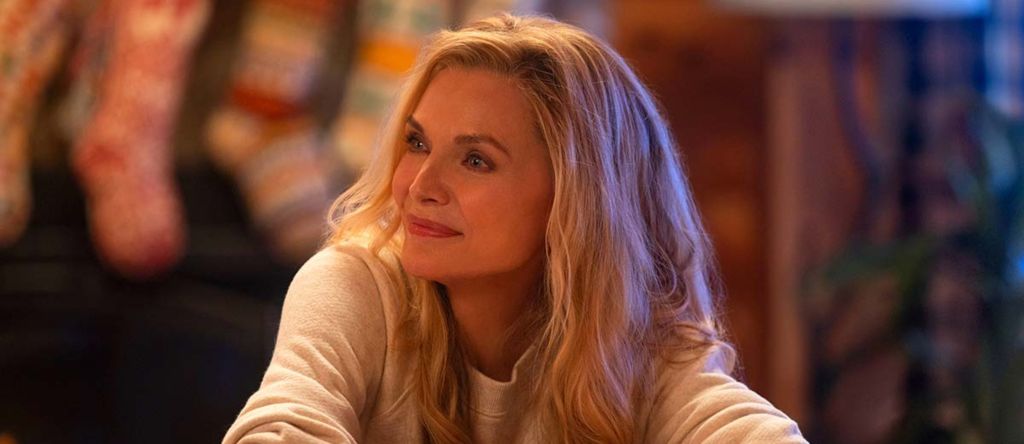 Вышел трейлер рождественской комедии Oh. What. Fun с Мишель Пфайффер