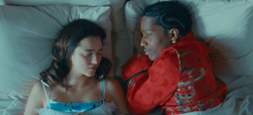 Режиссёр «Вечного сияния чистого разума» снял короткометражку для Chanel