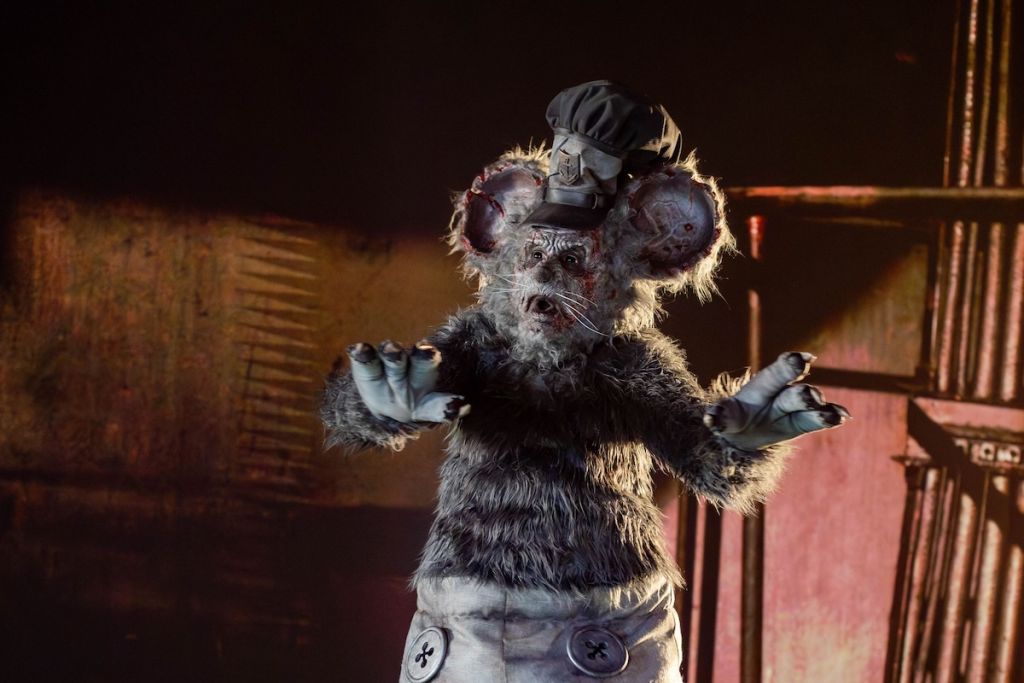 Рецензия на комедийный хоррор «Микки Монстр» о мышонке-убийце из Нью-Йорка