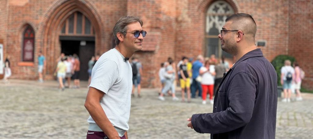 Стартовало тревел-шоу «Где снимали» по местам известных фильмов и сериалов
