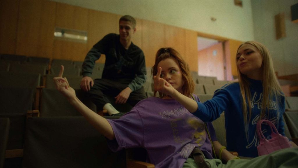 Трудные подростки S2 E8