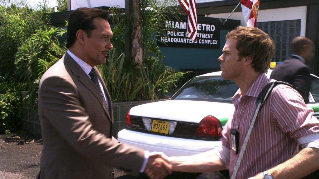 Декстер S03 E02