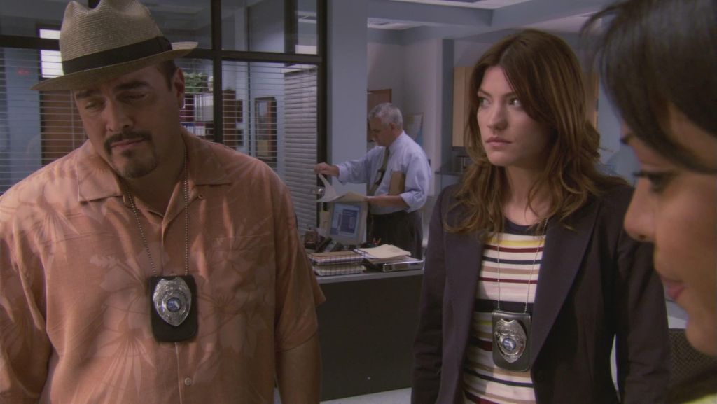 Декстер S02 E01